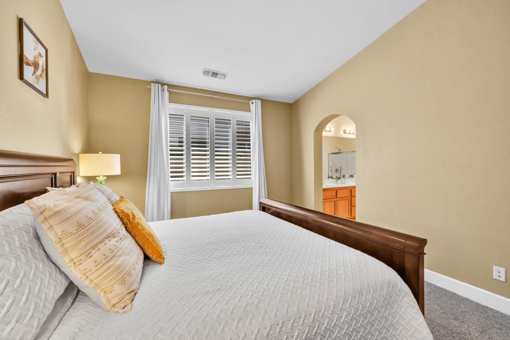 Image 11 of property listing at 67720 S Natoma Drive, Cathedral City, CA 92234