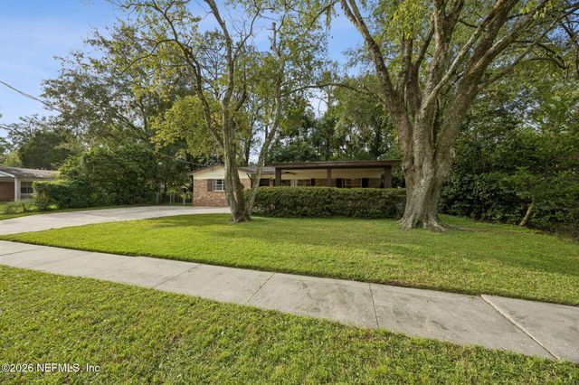 7260 ZAPATA Drive, Jacksonville, FL 32210