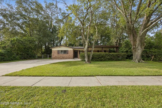 7260 ZAPATA Drive, Jacksonville, FL 32210