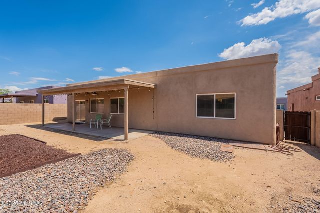 5440 W Cottonmouth Street, Tucson, AZ 85742