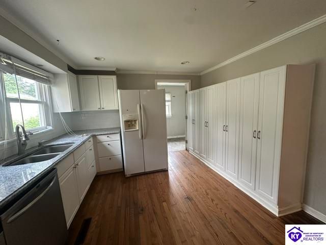 1948 Hodgenville Road, Elizabethtown, KY 42701