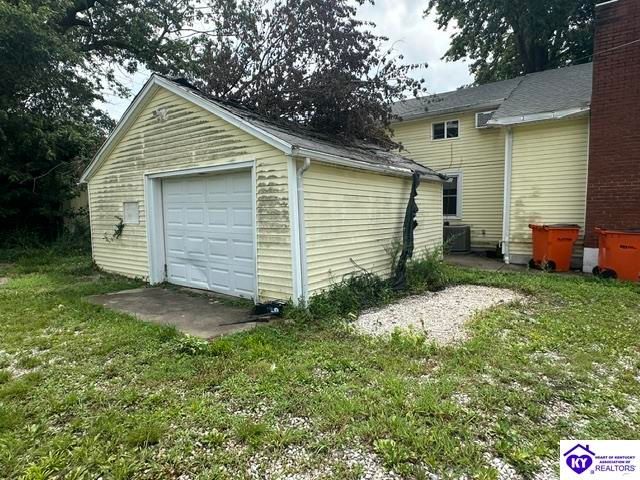1948 Hodgenville Road, Elizabethtown, KY 42701