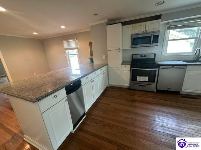 1948 Hodgenville Road, Elizabethtown, KY 42701