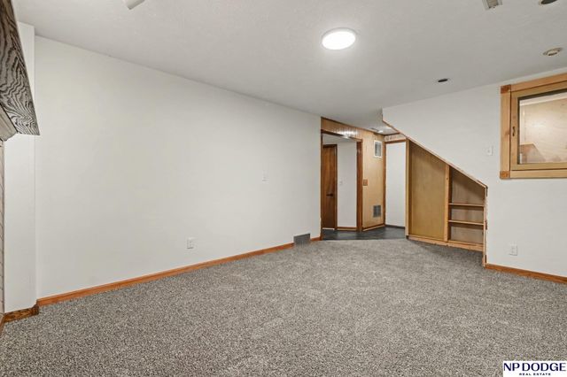 7605 S 134 Street, Omaha, NE 68138