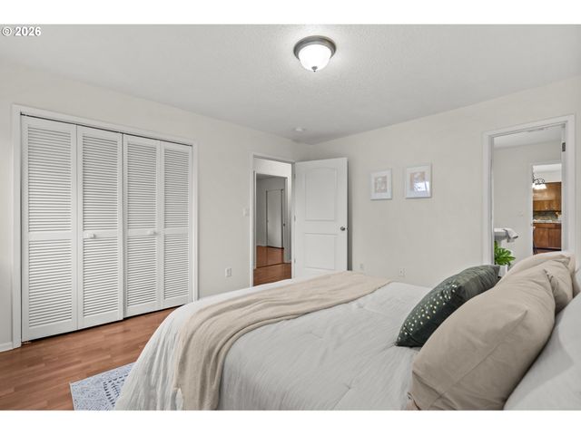 701 Ne 194TH Ave, Portland, OR 97230