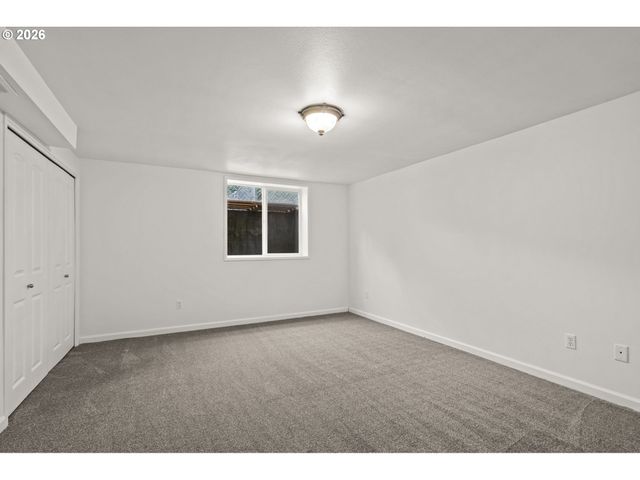 701 Ne 194TH Ave, Portland, OR 97230