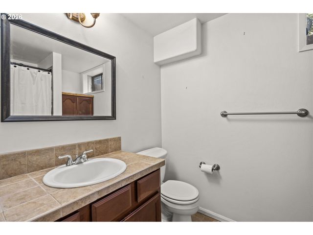 701 Ne 194TH Ave, Portland, OR 97230