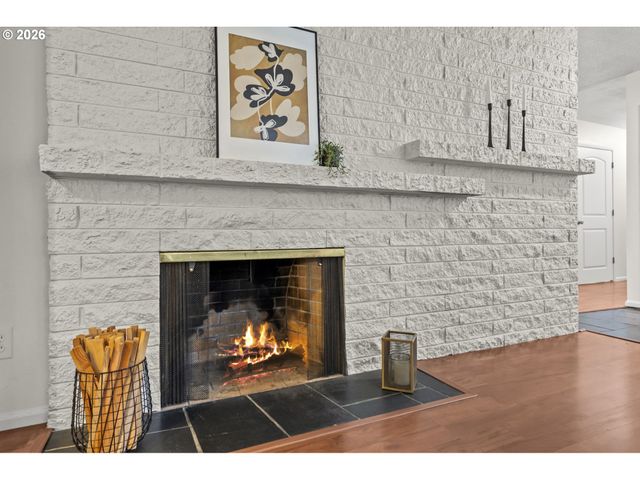 701 Ne 194TH Ave, Portland, OR 97230