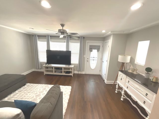 2241 N Monitor Avenue, Chicago, IL 60639