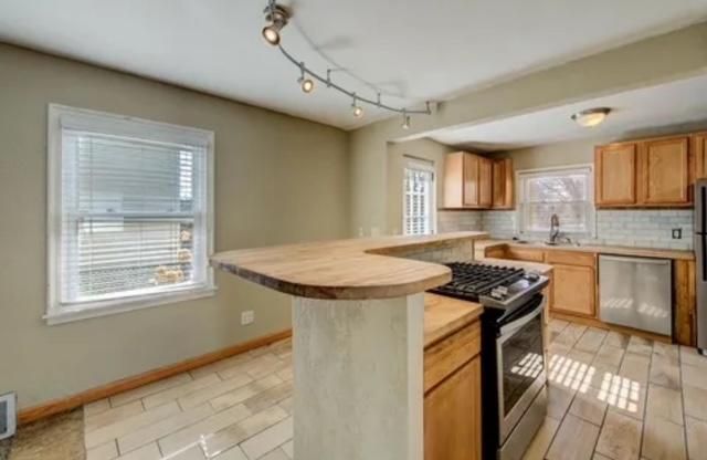 3646 3rd Street NE, Minneapolis, MN 55418