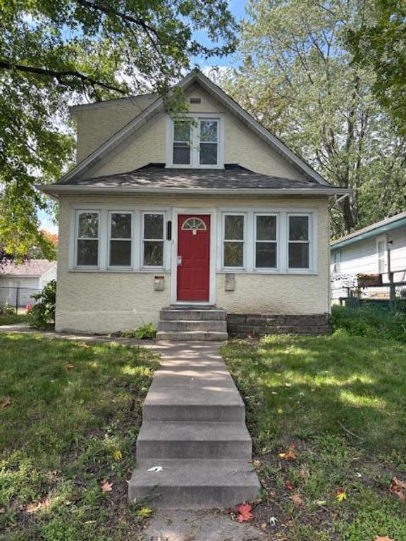 3646 3rd Street NE, Minneapolis, MN 55418