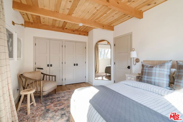 28805 North Shore Road, Lake Arrowhead, CA 92352