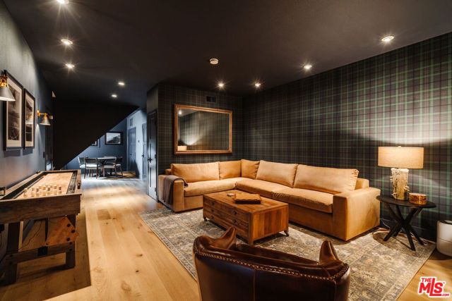 28805 North Shore Road, Lake Arrowhead, CA 92352