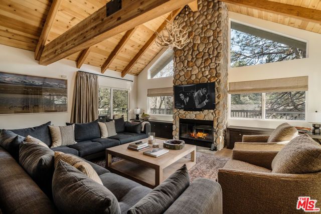 28805 North Shore Road, Lake Arrowhead, CA 92352