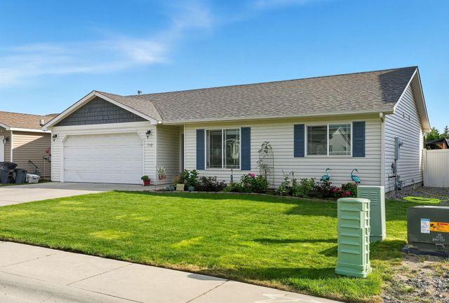 732 E Carrie Dr, Medical Lake, WA 99022