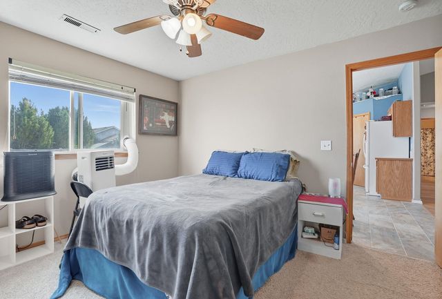 732 E Carrie Dr, Medical Lake, WA 99022