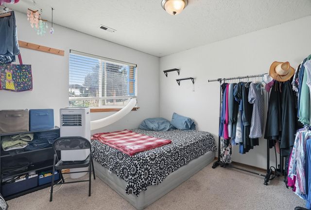 732 E Carrie Dr, Medical Lake, WA 99022
