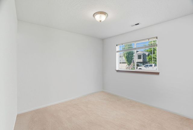732 E Carrie Dr, Medical Lake, WA 99022