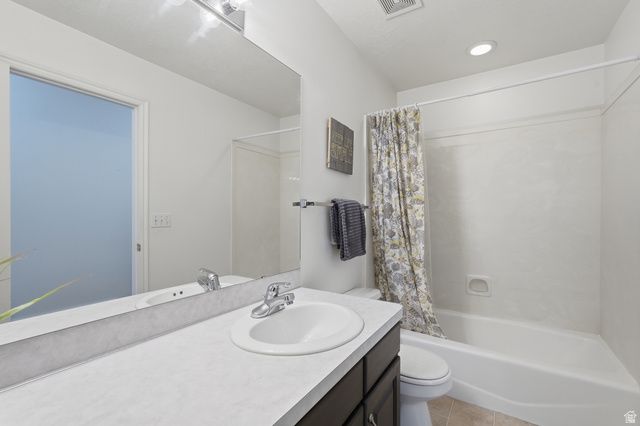 1468 N FLINT MEADOW DR, Kaysville, UT 84037