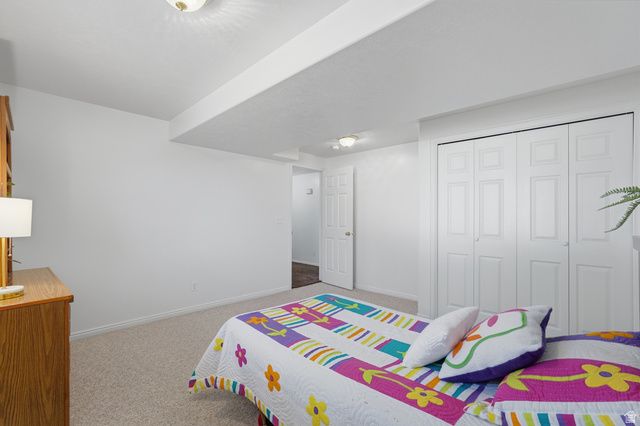 1468 N FLINT MEADOW DR, Kaysville, UT 84037