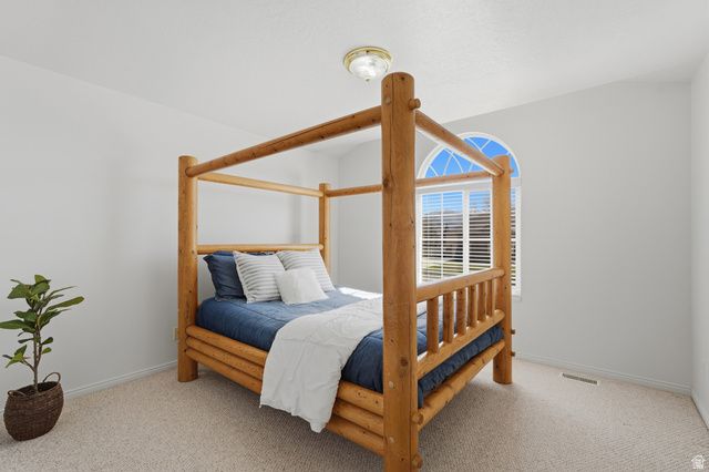 1468 N FLINT MEADOW DR, Kaysville, UT 84037