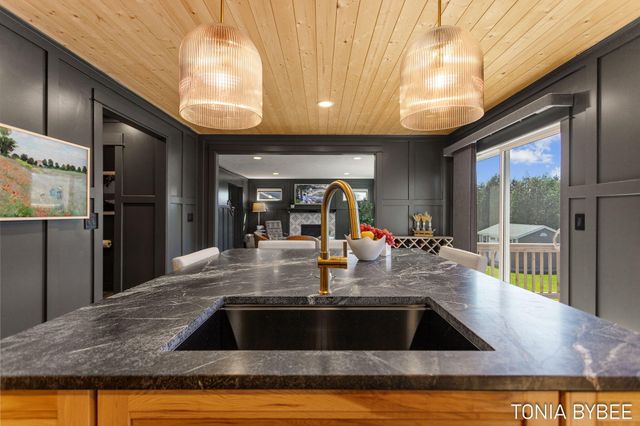 14298 Georgian Bay Drive, Holland, MI 49424