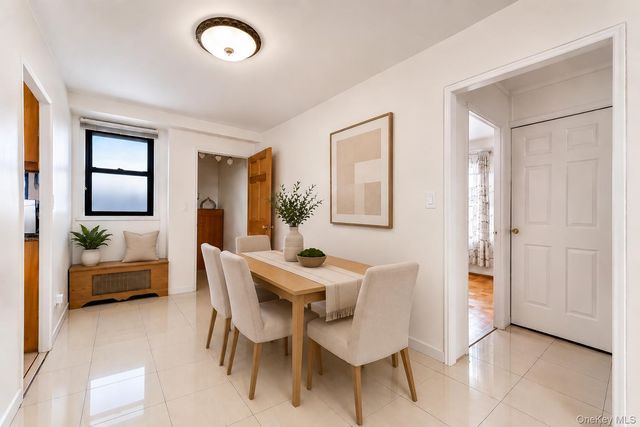 61-15 98th Street 16H, Rego Park, NY 11374