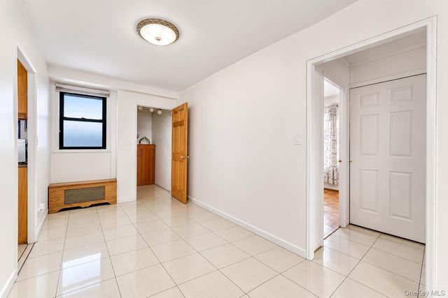 61-15 98th Street 16H, Rego Park, NY 11374