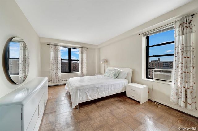 61-15 98th Street 16H, Rego Park, NY 11374