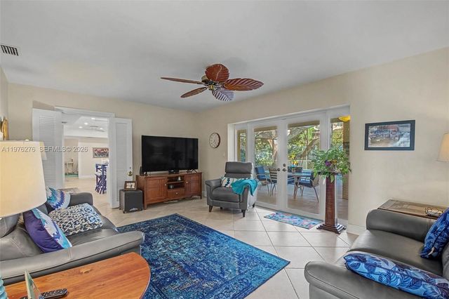 15401 SW 81 Avenue, Palmetto Bay, FL 33157