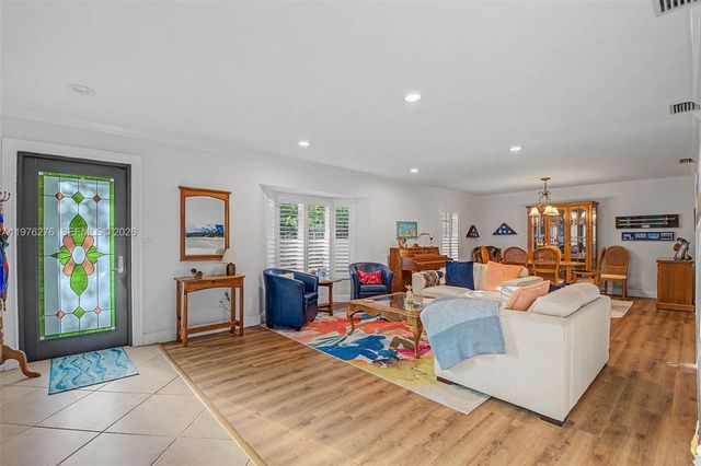 15401 SW 81 Avenue, Palmetto Bay, FL 33157