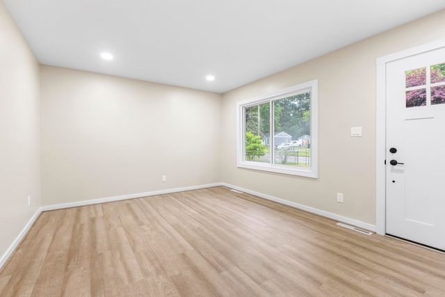 158 Saratoga Avenue, Battle Creek, MI 49037
