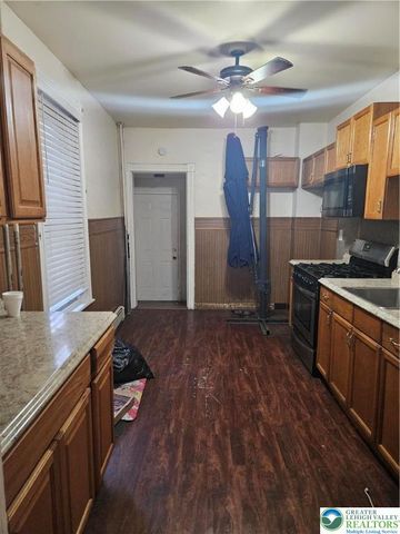 141 Green Street, Allentown City, PA 18102