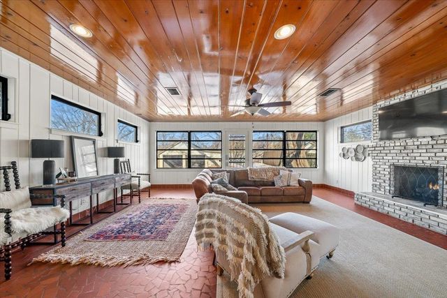 3196 CENTRAL AVE, Memphis, TN 38111