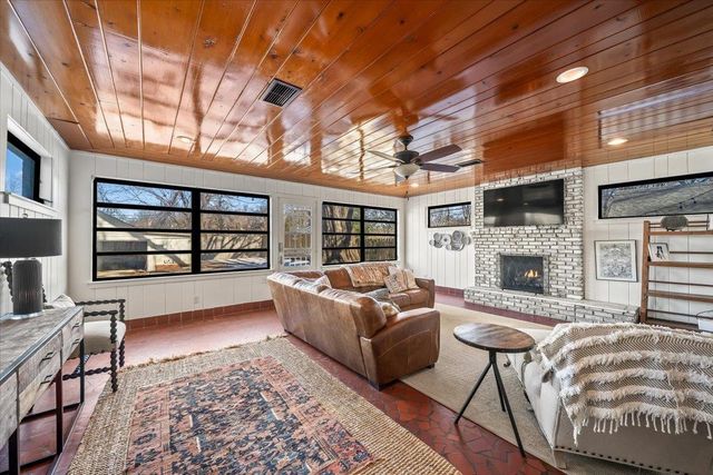 3196 CENTRAL AVE, Memphis, TN 38111