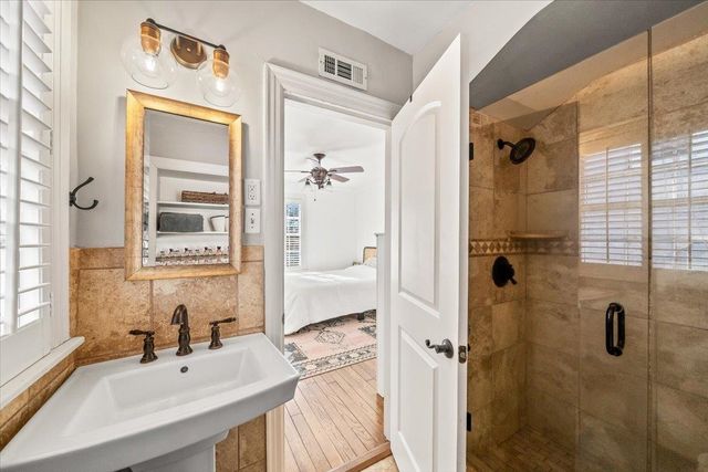 3196 CENTRAL AVE, Memphis, TN 38111