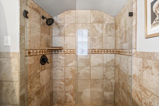 3196 CENTRAL AVE, Memphis, TN 38111