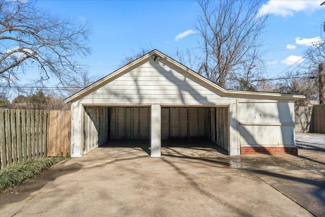 3196 CENTRAL AVE, Memphis, TN 38111