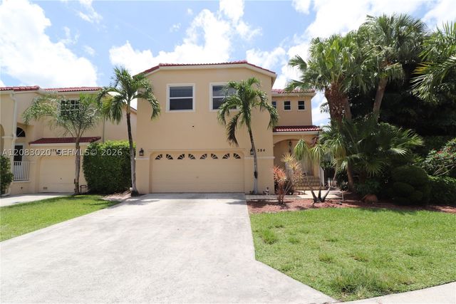 584 NW 87th Ter, Coral Springs, FL 33071