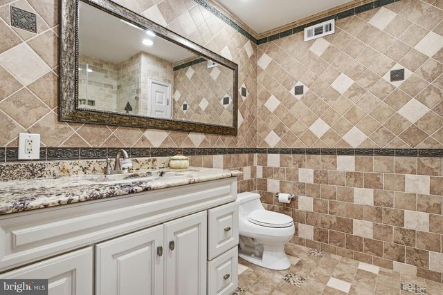 3637 BUCK RD, Huntingdon Valley, PA 19006