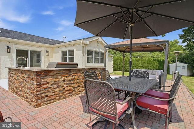 3637 BUCK RD, Huntingdon Valley, PA 19006