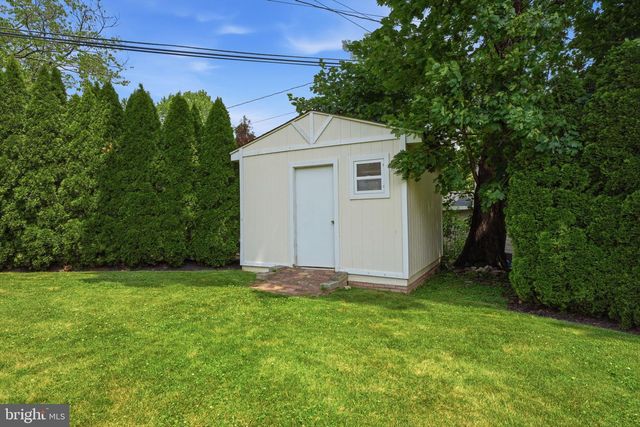 3637 BUCK RD, Huntingdon Valley, PA 19006