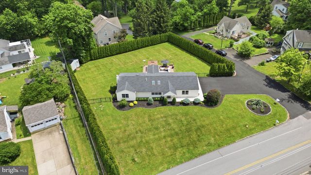 3637 BUCK RD, Huntingdon Valley, PA 19006