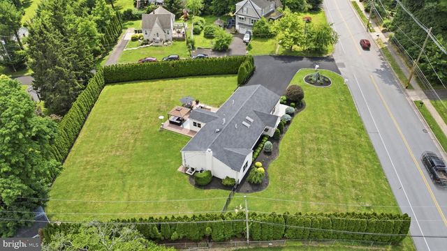 3637 BUCK RD, Huntingdon Valley, PA 19006