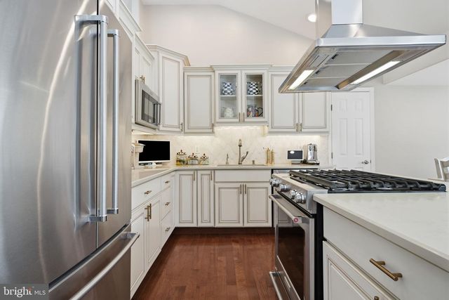 3637 BUCK RD, Huntingdon Valley, PA 19006