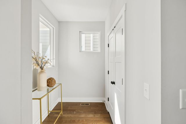 426 Becanni Ln, Nashville, TN 37209