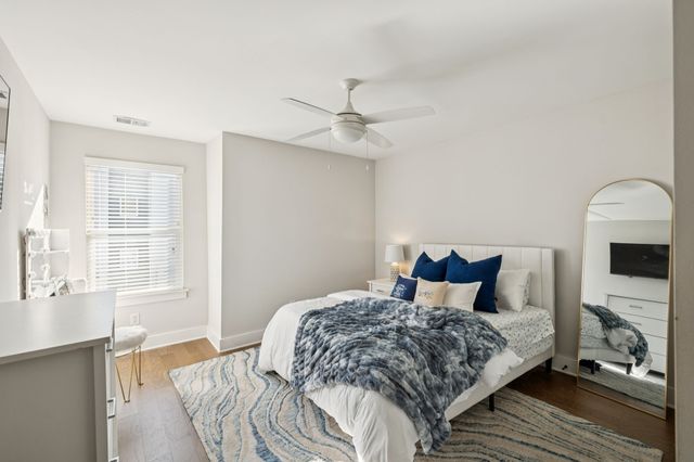 426 Becanni Ln, Nashville, TN 37209