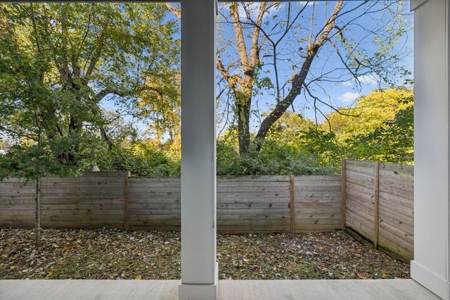 426 Becanni Ln, Nashville, TN 37209