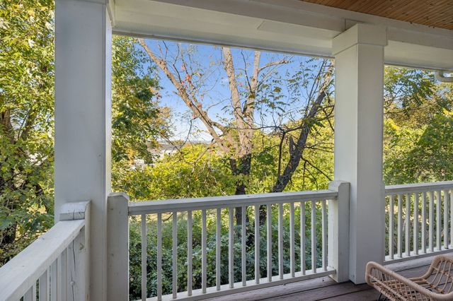 426 Becanni Ln, Nashville, TN 37209