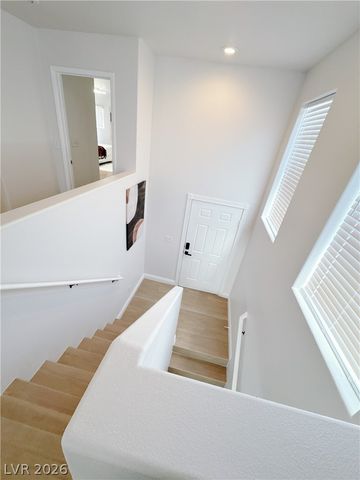 6545 Sunset Pines Street, Las Vegas, NV 89148